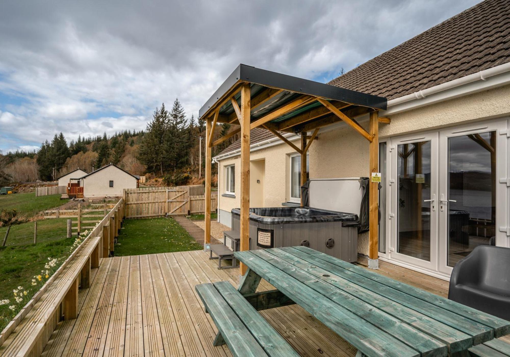 Loch Ness Cottage Fort Augustus Bagian luar foto